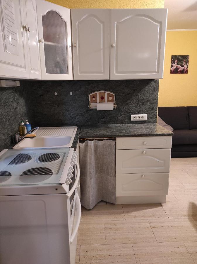 Appartement Dans Residence Calme Et Securisee เลอบาร์กาแรส ภายนอก รูปภาพ